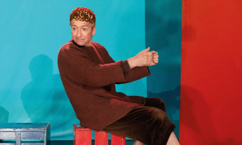 Alfons Åberg kör tåg