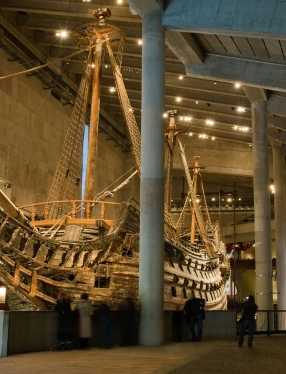 Skeppet Vasa inne på Vasamuseet.