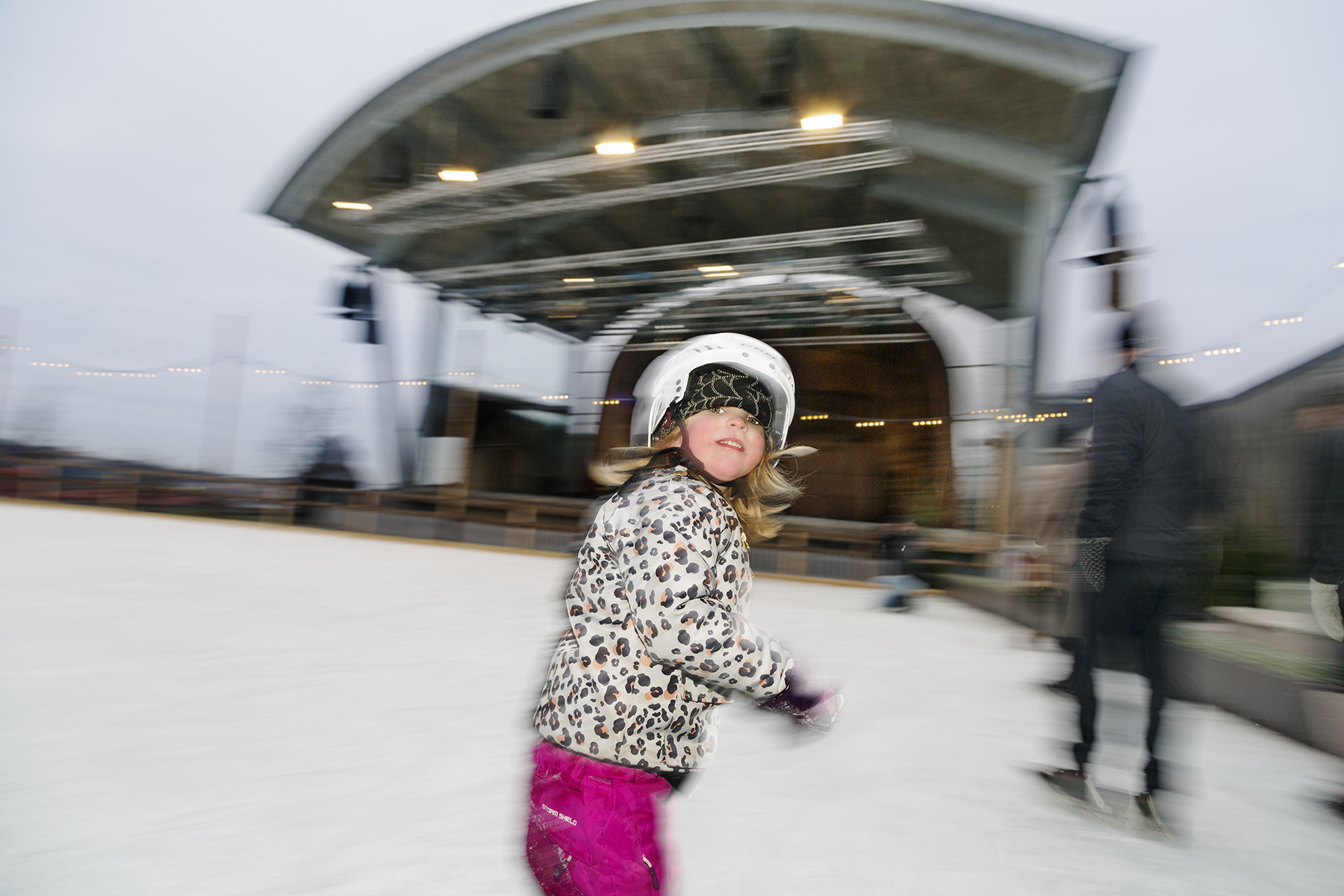 https://www.barnistan.se/wp-content/uploads/2021/10/skansen_skridskor2_foto_Pernille-Tofte.jpg