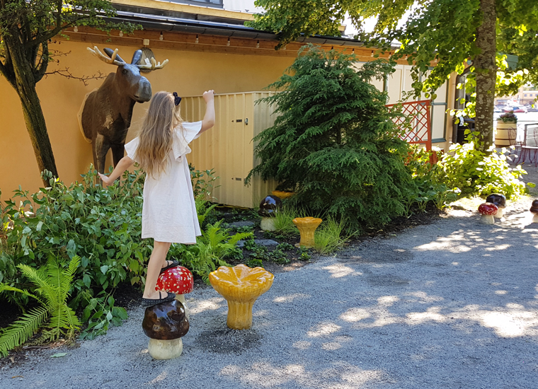https://www.barnistan.se/wp-content/uploads/2022/05/junibacken-tradgard_Foto_Josefine-Flavet.jpg