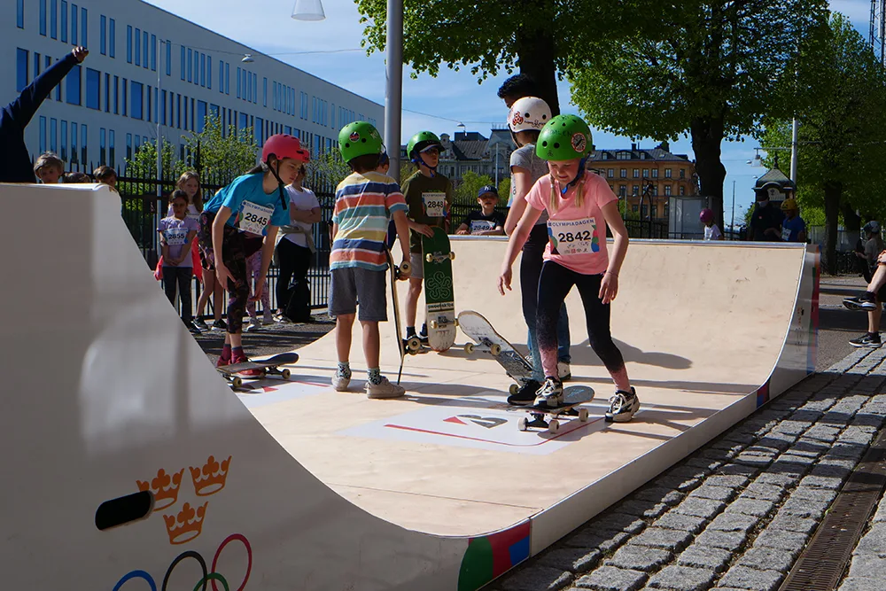 https://www.barnistan.se/wp-content/uploads/2022/08/Skateboard-19e-maj-stadion.webp