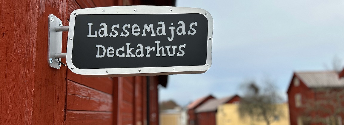 https://www.barnistan.se/wp-content/uploads/2023/03/deckarskylt-1920-700.jpg