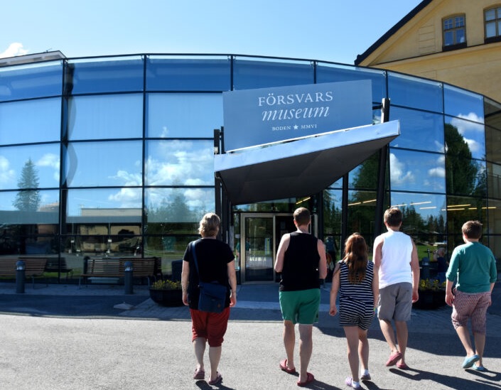 https://www.barnistan.se/wp-content/uploads/2023/05/boden1-705x820-Beskuren.jpg