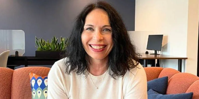 https://www.barnistan.se/wp-content/uploads/2024/09/Anna-Wilsby-red.webp