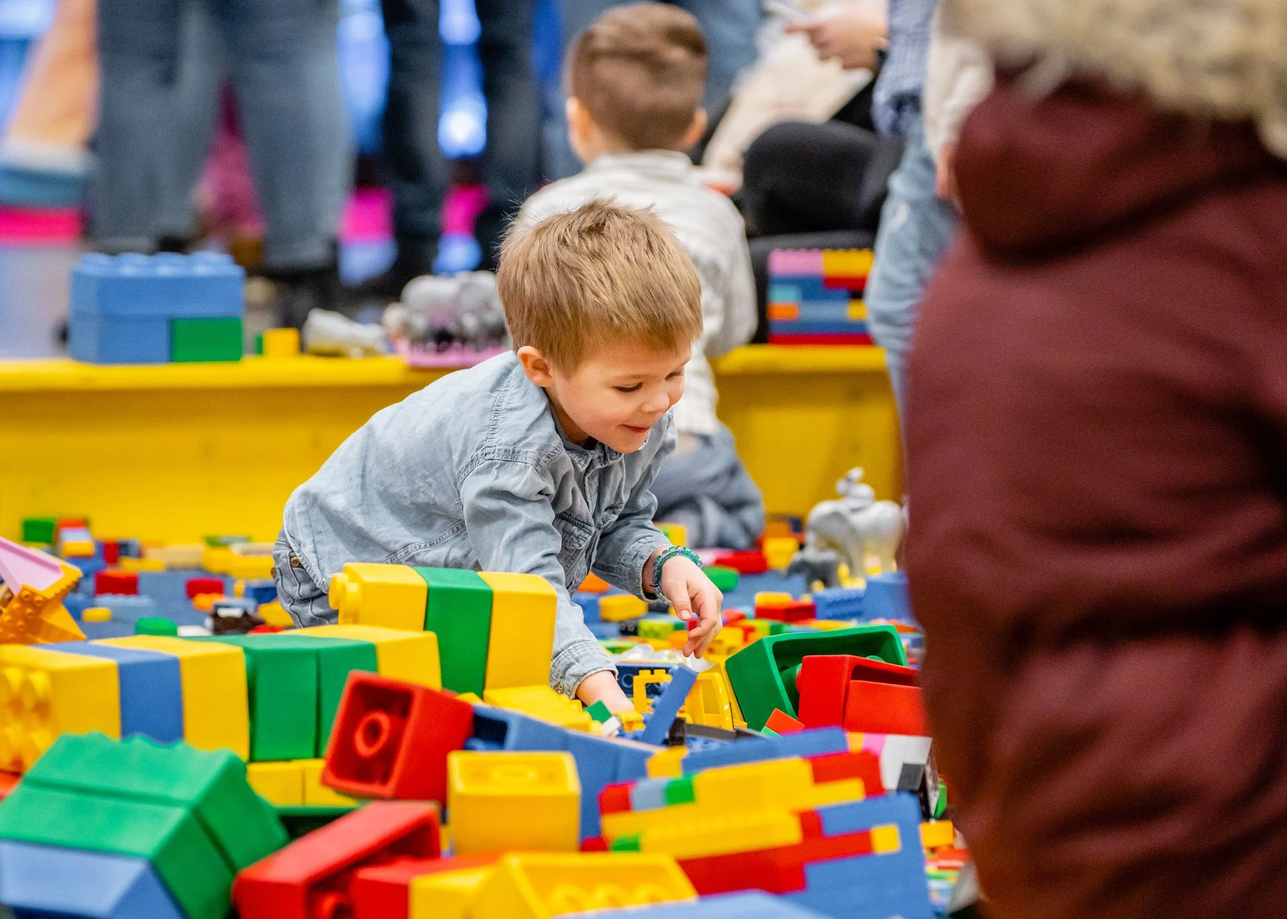 https://www.barnistan.se/wp-content/uploads/2026/09/ubb-barn-lego.webp